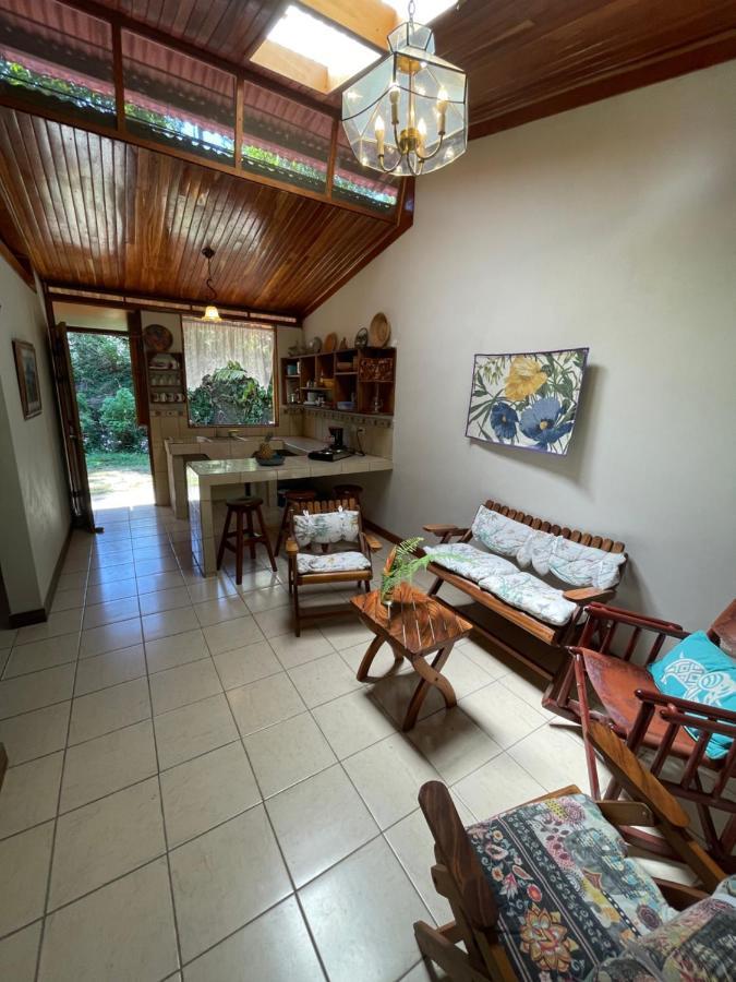 Finca Isla Rainforest Retreat Aguas Zarcas Exterior foto