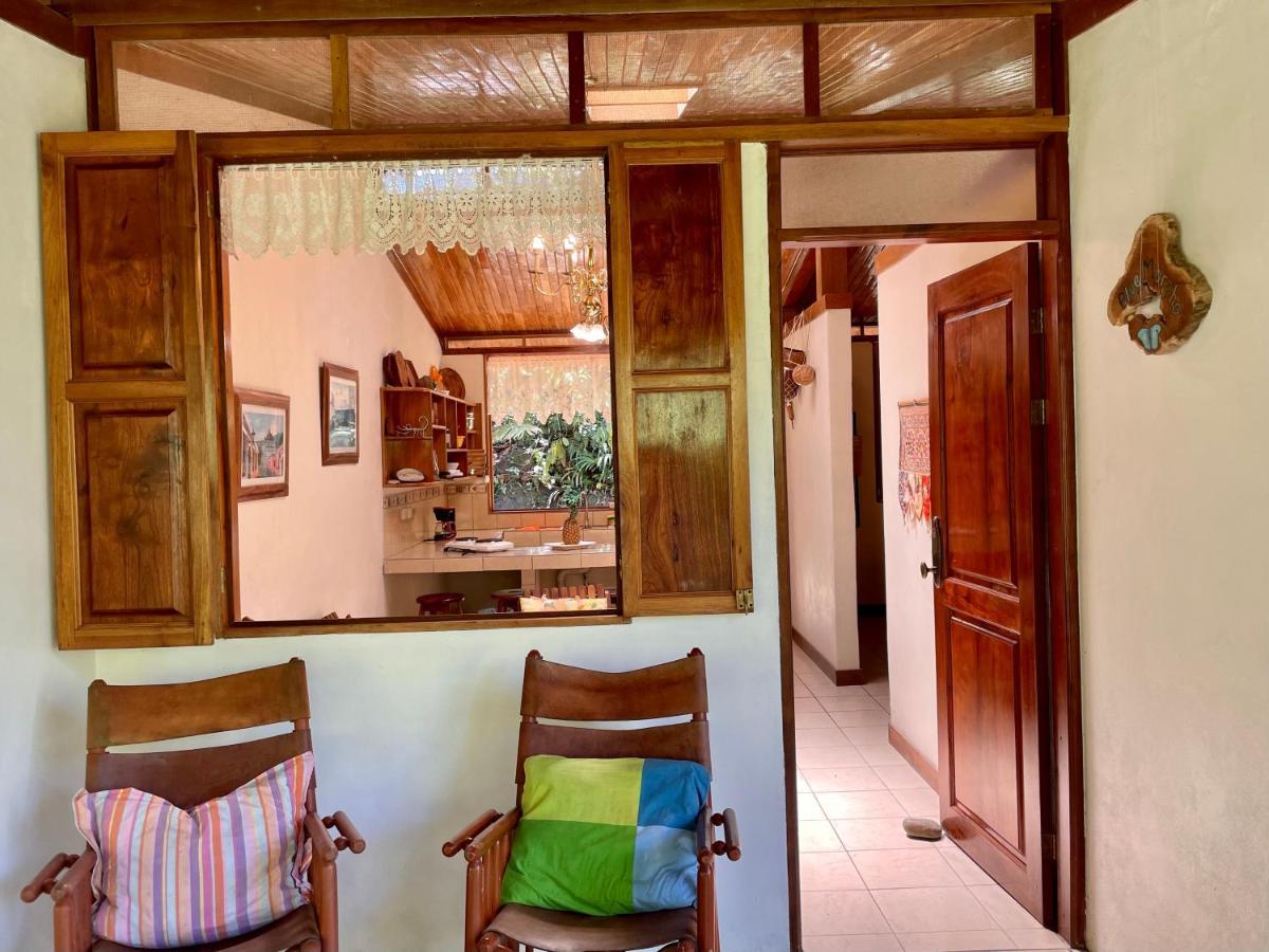 Finca Isla Rainforest Retreat Aguas Zarcas Exterior foto